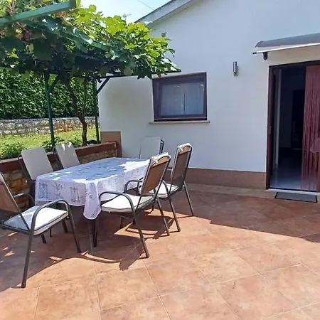 Mari * Novigrad Istria