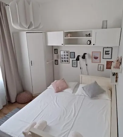 Mari * Novigrad Istria