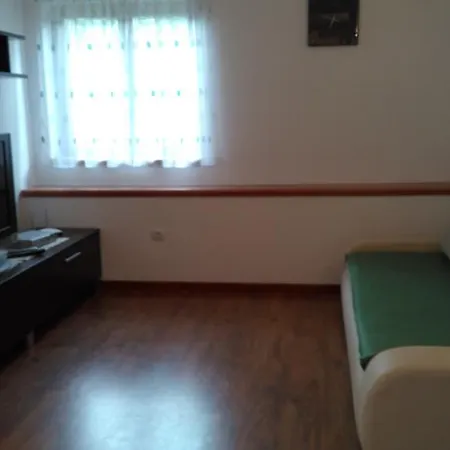 Mari Novigrad Istria