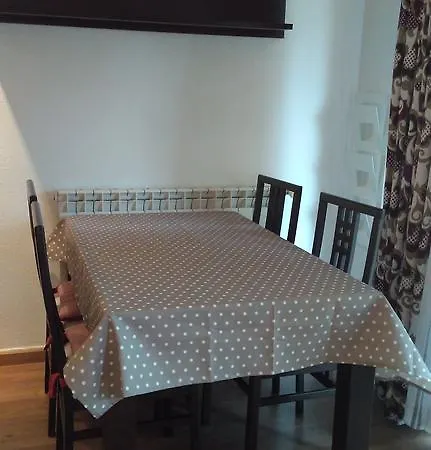 Διαμέρισμα Mari *