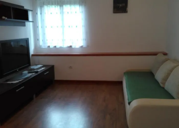 Mari Novigrad Istria