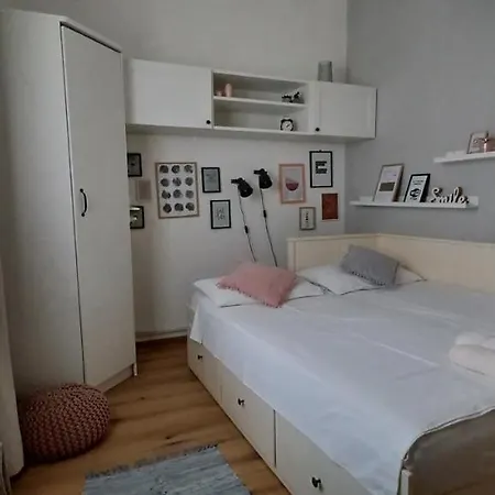 Mari * Novigrad Istria